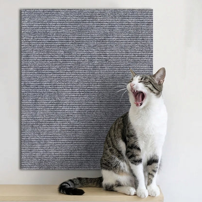 TAPPETO TIRAGRAFFI AUTOADESIVO – Perchè il gatto graffia dove cazzo gli pare